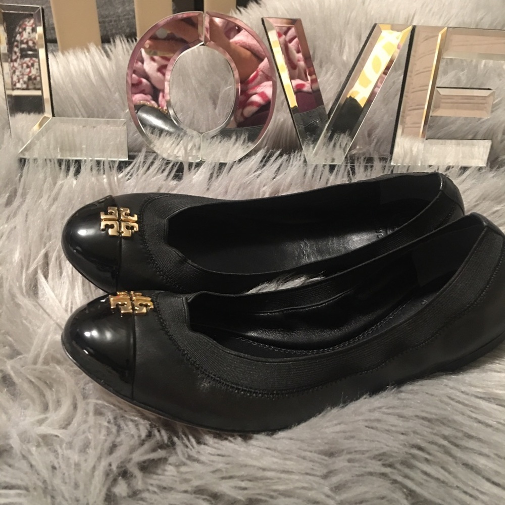 Flats Tory Burch new